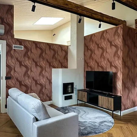 Gemini Homes Paernu, Vaeike-kuke Apartment Parnu