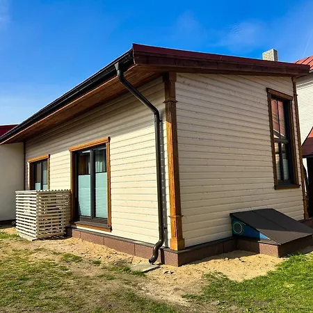 Gemini Homes Paernu, Vaeike-kuke Apartment *